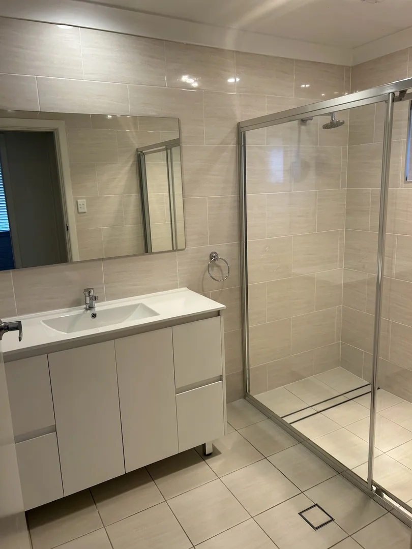 Additional image 8 of 2/43 Spring Street, Young NSW 2594