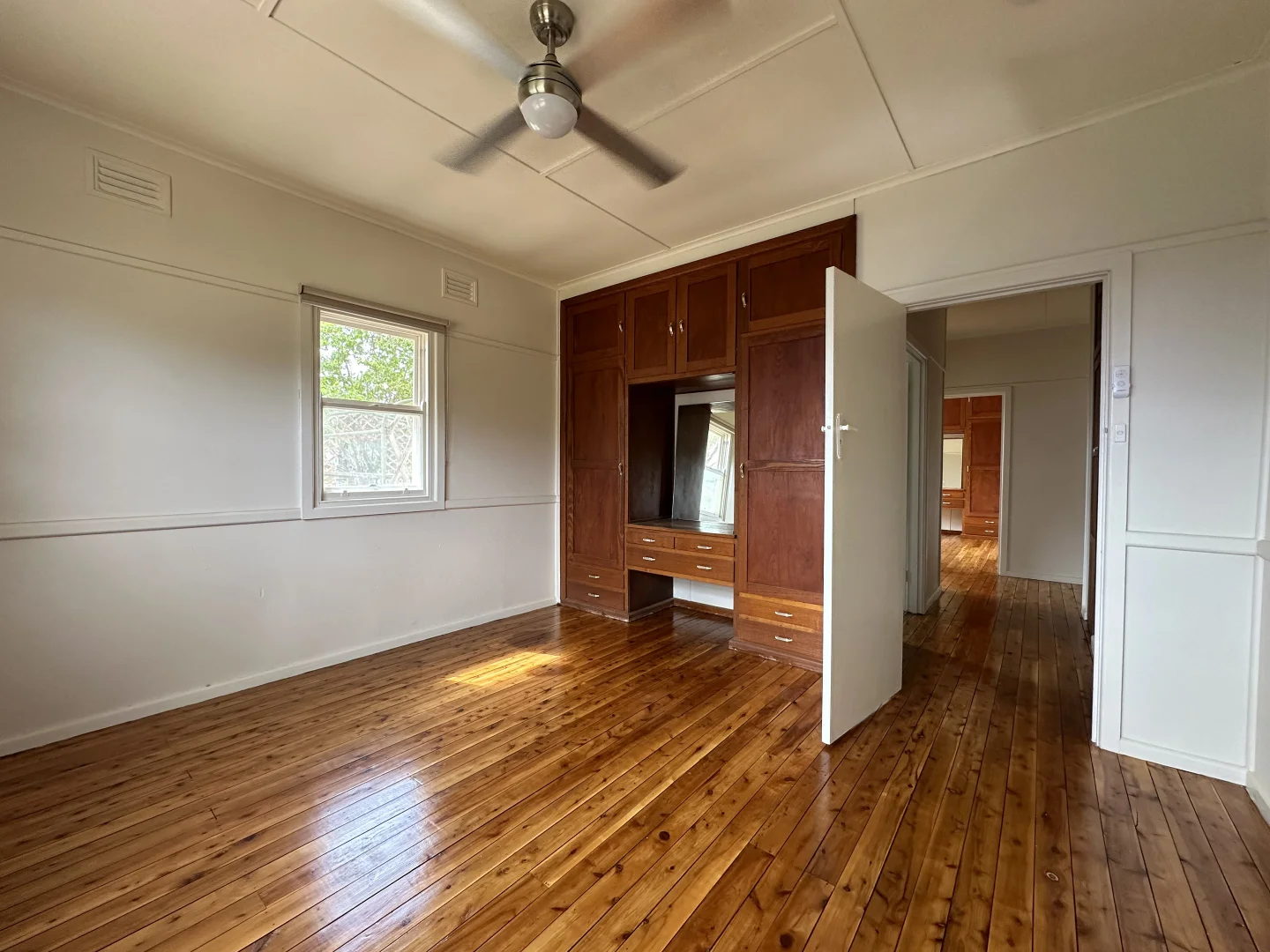 Additional image 6 of Henty NSW 2658