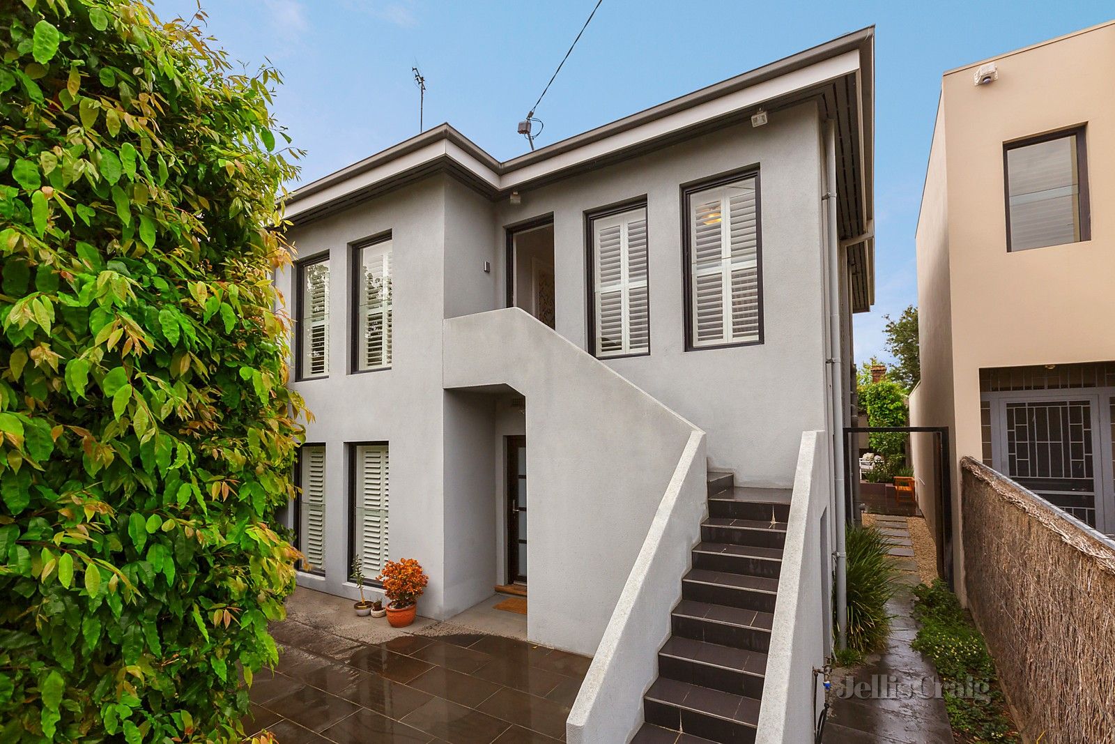 2 bedrooms Apartment / Unit / Flat in 2/72 Lang Street SOUTH YARRA VIC, 3141