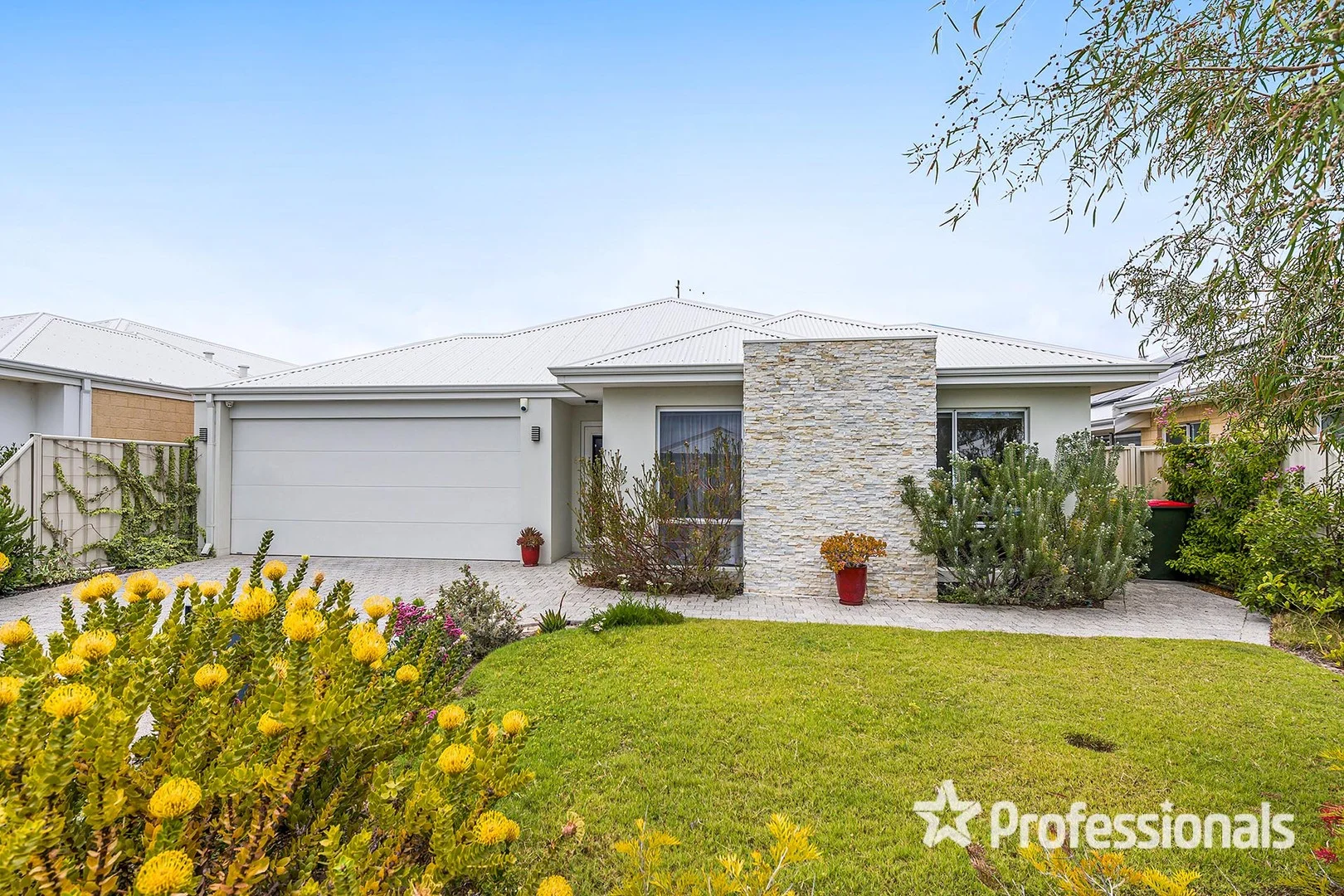48 Explorer Street, Yanchep WA 6035