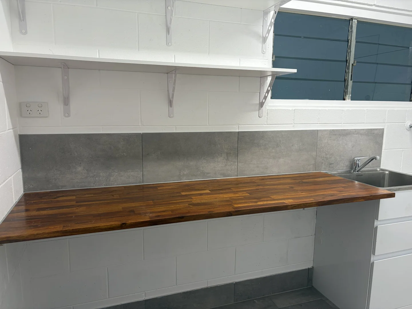 Additional image 11 of 2/107 Upper Richardson Street, Whitfield QLD 4870