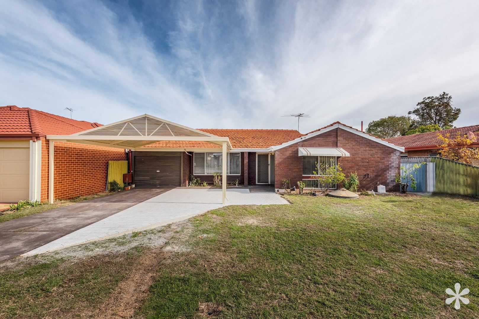 4 bedrooms House in 3 Nita Place RIVERTON WA, 6148