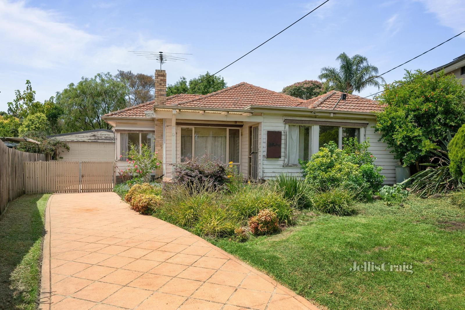 13 Simon Street, Blackburn North VIC 3130, Image 1