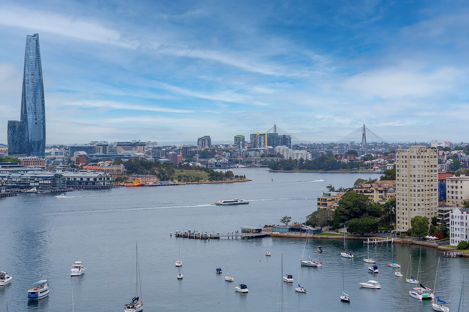 1 bedrooms Apartment / Unit / Flat in 118 Alfred Street MILSONS POINT NSW, 2061