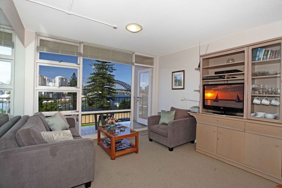 2/7 Lavender Street, Lavender Bay NSW 2060, Image 2