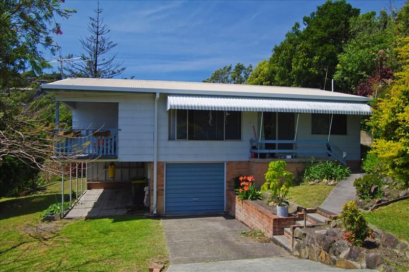 4 Skyline Crescent, Crescent Head NSW 2440, Image 0