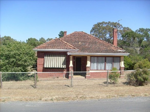 9 Coolstore Road, Harcourt VIC 3453