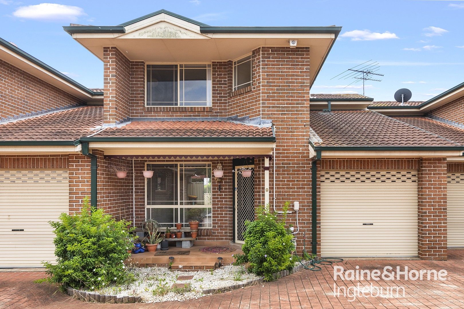 2 bedrooms House in 9/5 Casuarina Place MACQUARIE FIELDS NSW, 2564