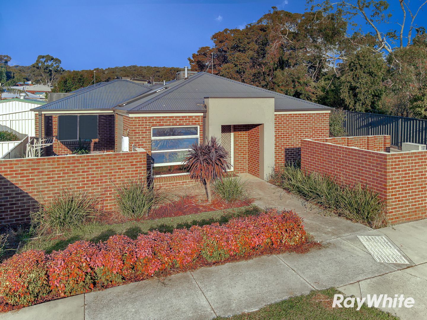 1/210 Retreat Road, Spring Gully VIC 3550, Image 1