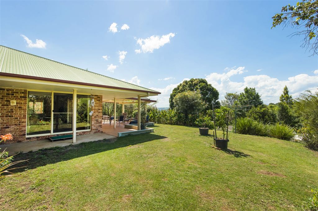 10 Carabeen Place, Mcleans Ridges NSW 2480, Image 0