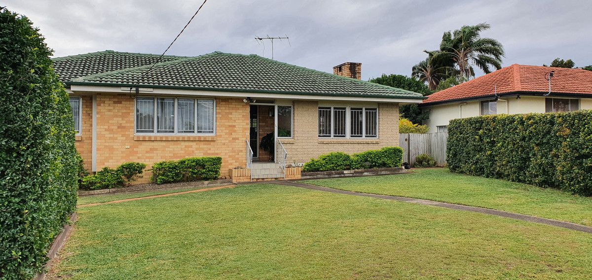 3 bedrooms House in 11 Dupre Street UPPER MOUNT GRAVATT QLD, 4122
