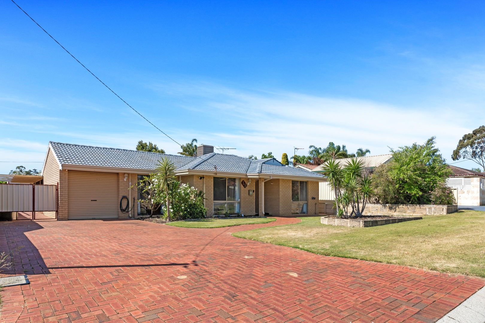 19 Sapling Way, Hocking WA 6065, Image 2