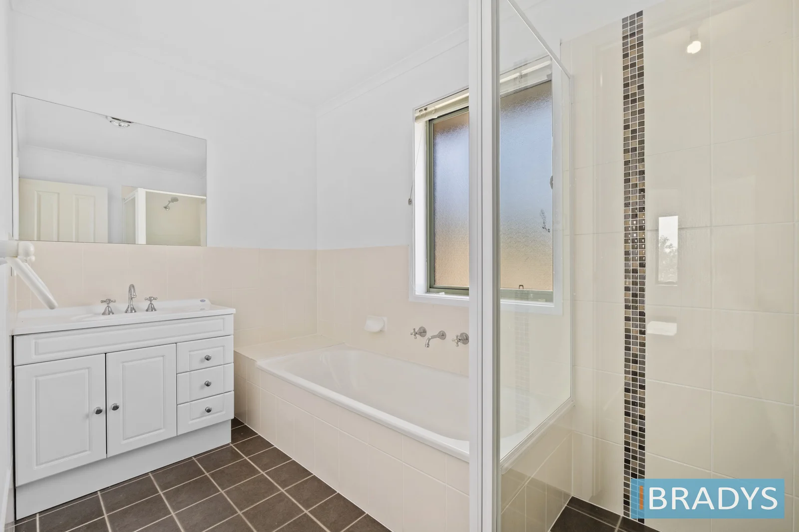 Additional image 12 of 106 Mary Gillespie Avenue, Gungahlin ACT 2912