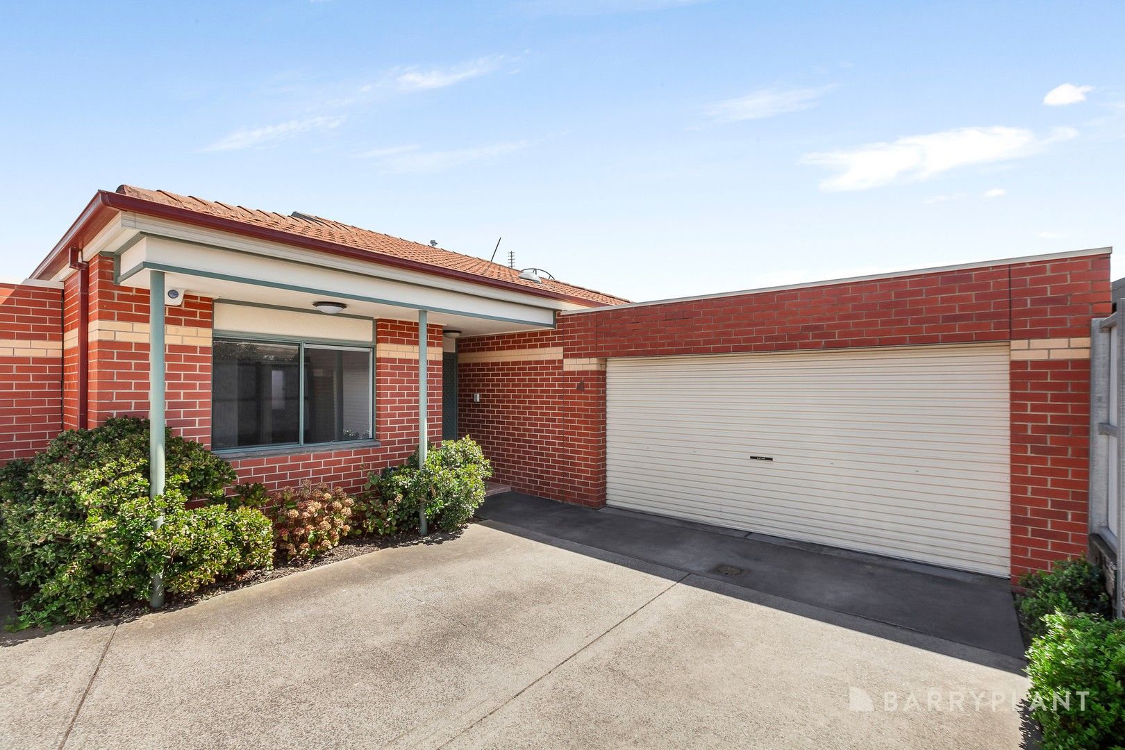 3 bedrooms Apartment / Unit / Flat in 4/28 Bolingbroke Street PASCOE VALE VIC, 3044