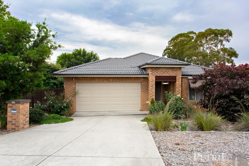 407 Tinworth Avenue, Mount Clear VIC 3350
