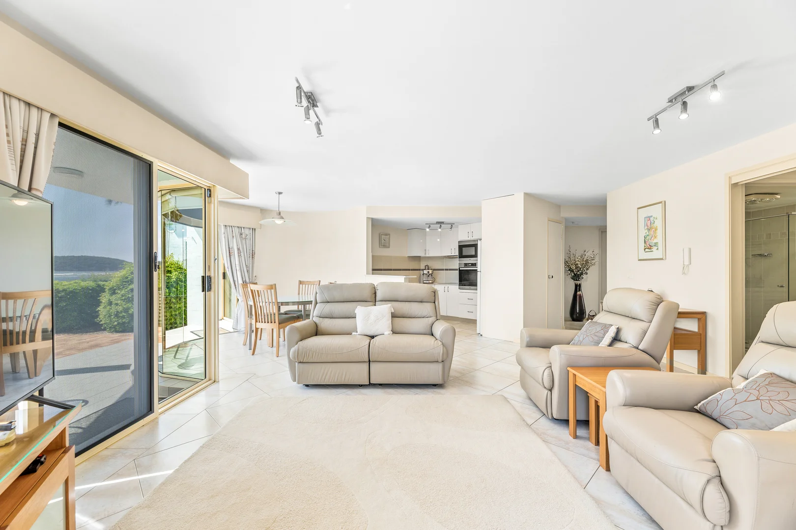 Additional image 5 of 3/25 Beach Road, Batemans Bay NSW 2536