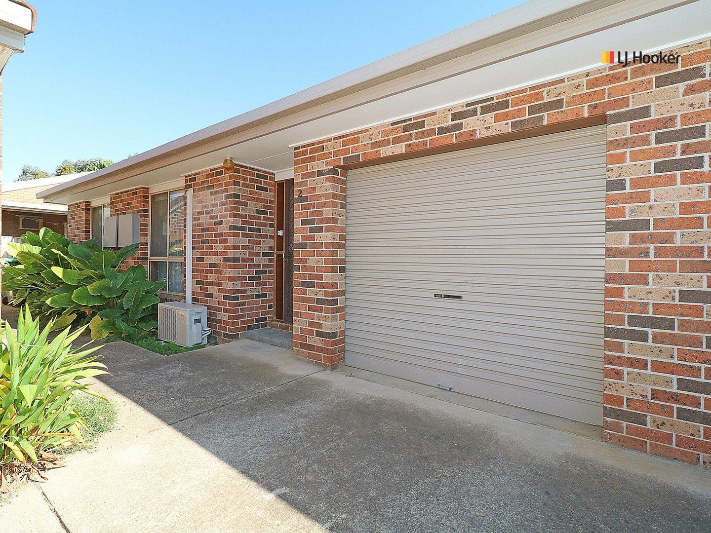 2/19 Bulolo Street, Ashmont NSW 2650, Image 0