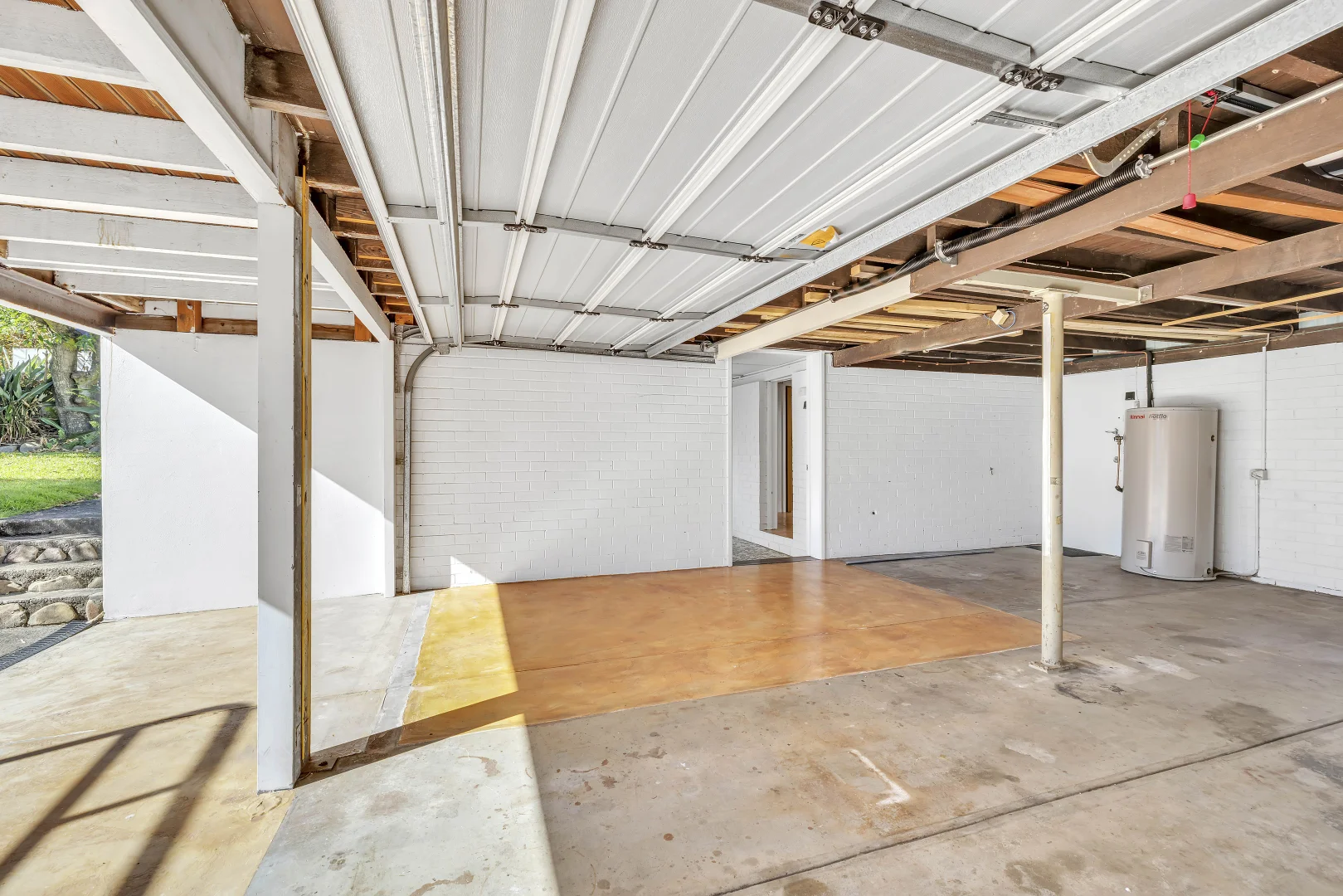 Additional image 20 of 9 Messines Crescent, Miami QLD 4220