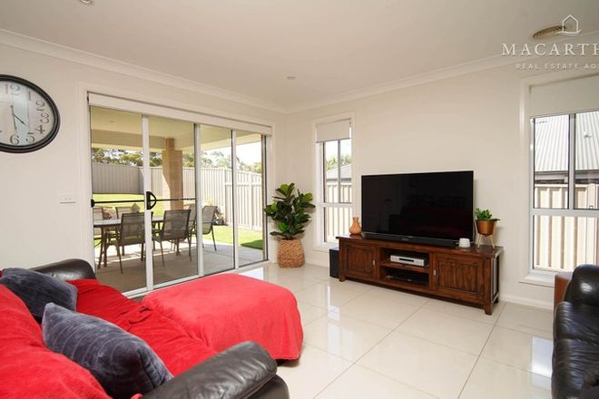 Picture of 46 Illeura Road, BOURKELANDS NSW 2650