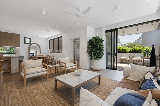 1/6 Dudley Street Mermaid Beach 4218 - Image 3