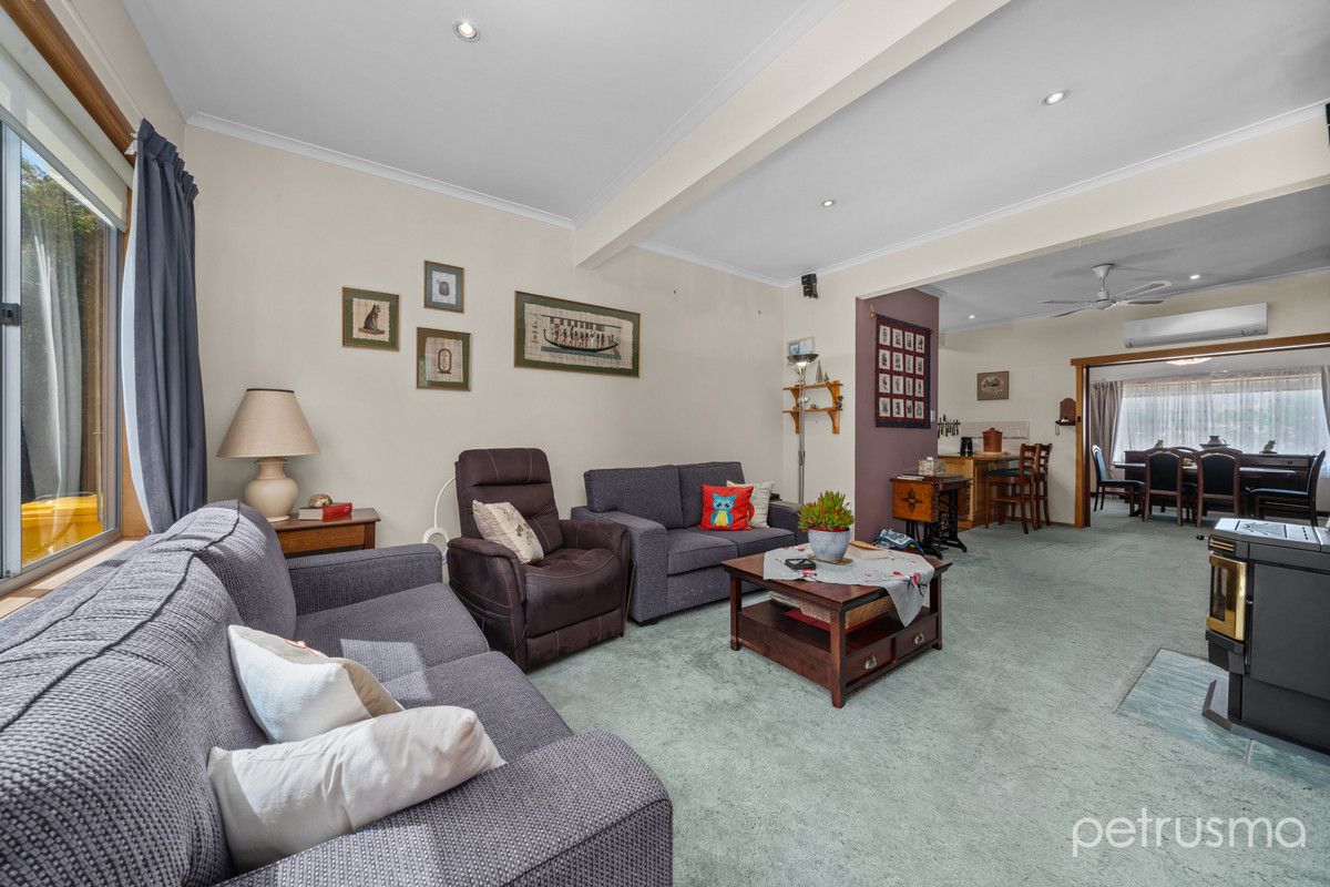 82 Southview Crescent, New Norfolk TAS 7140, Image 2