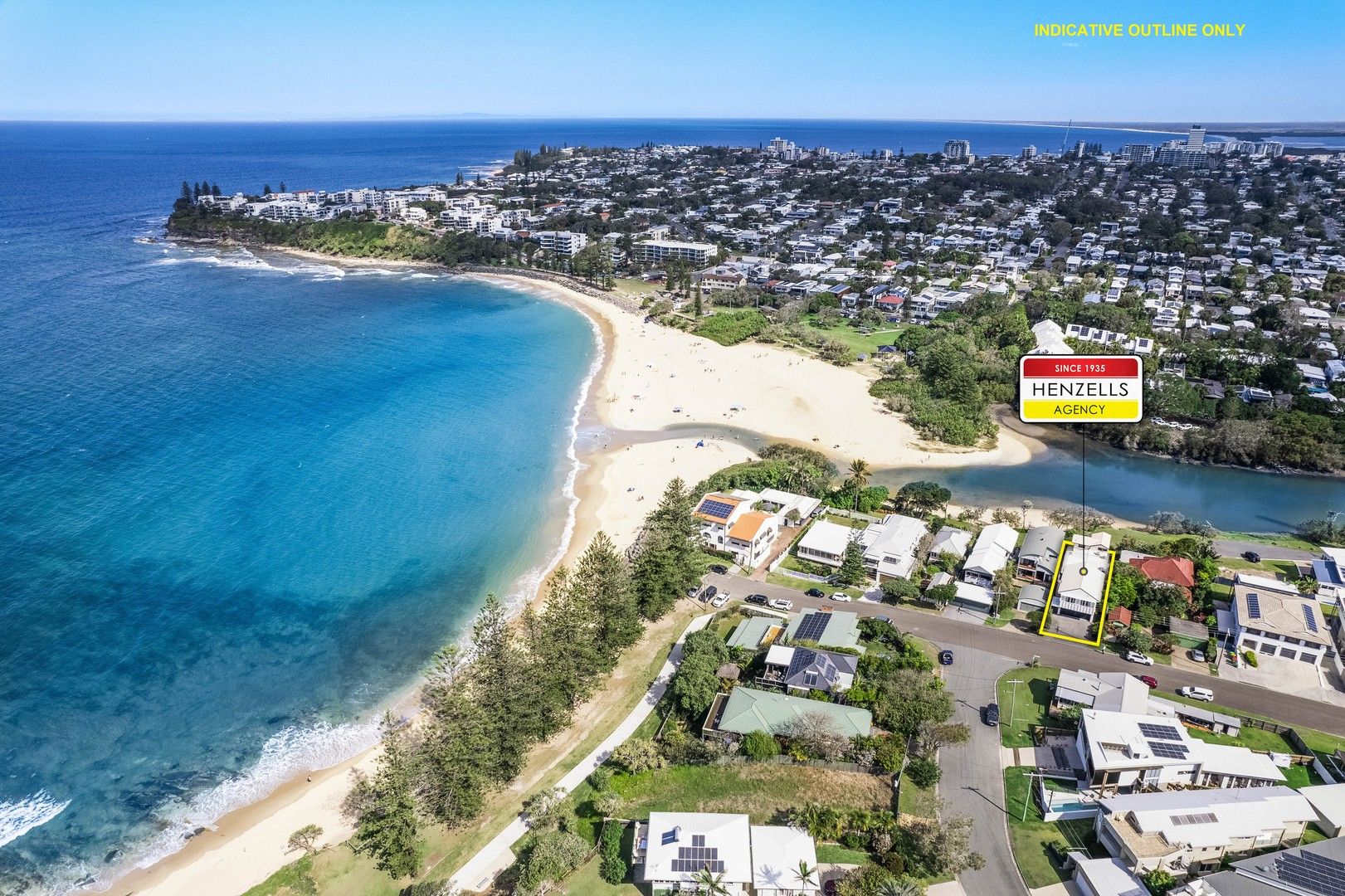 5 bedrooms House in 14 Cooroora Street DICKY BEACH QLD, 4551