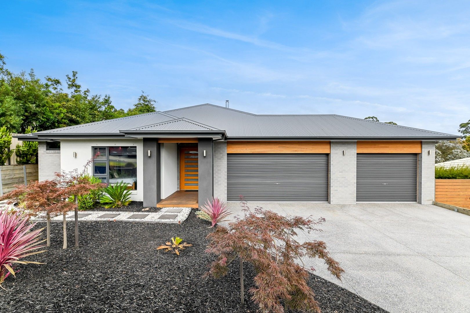13 matthew court drouin