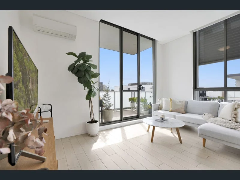 Additional image 5 of E927/1-39 Lord Sheffield Circuit, Penrith NSW 2750