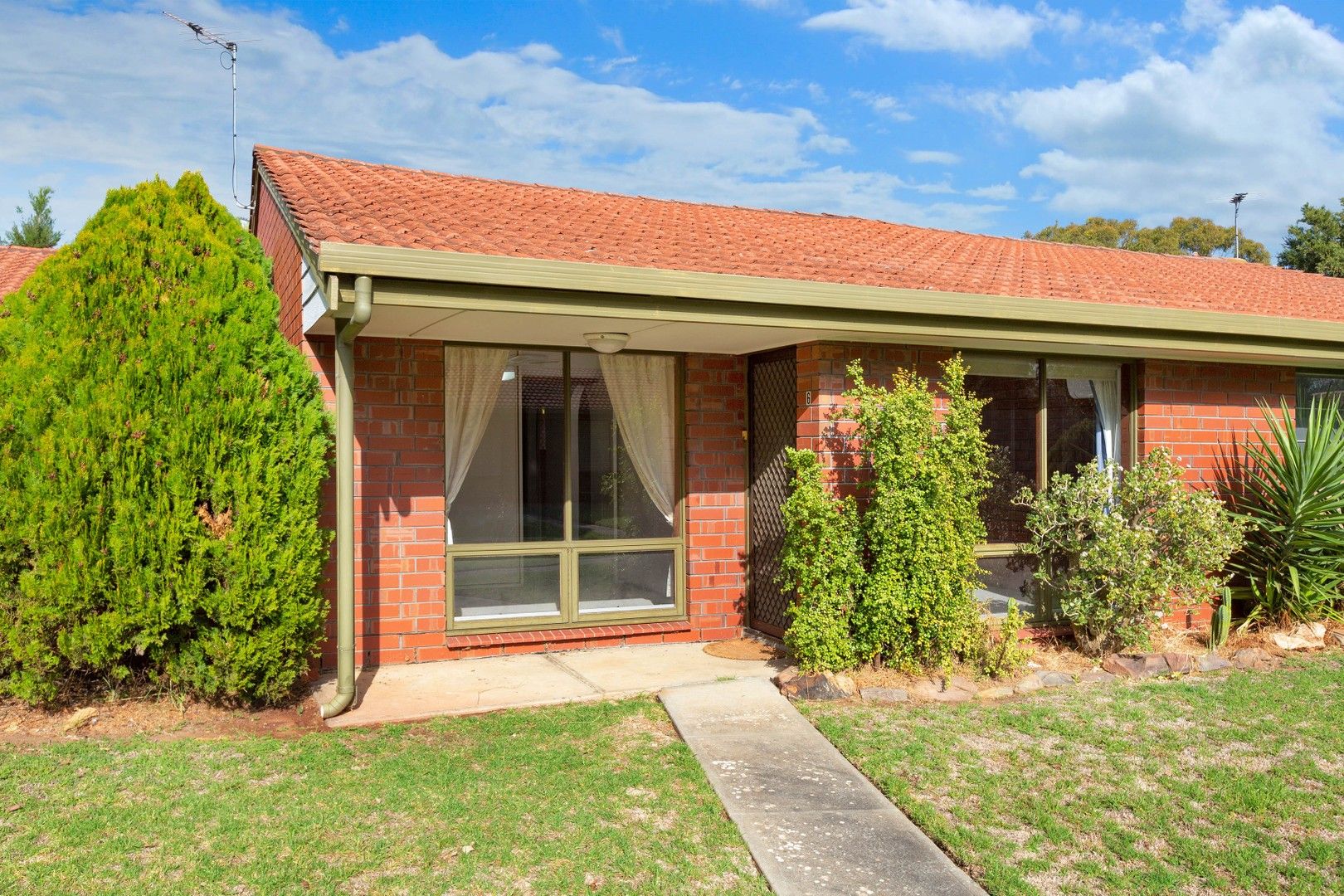 6/2 Douglas Avenue, Reynella SA 5161, Image 0