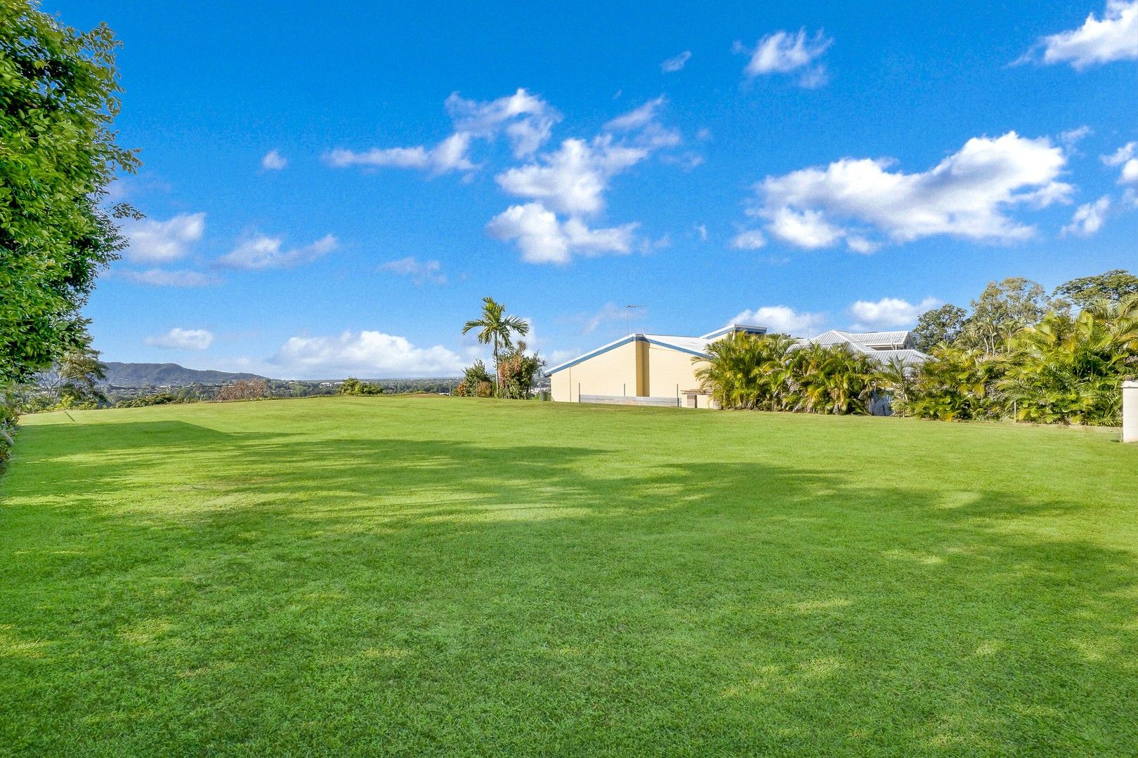 54 Granadilla Drive, Earlville QLD 4870, Image 2