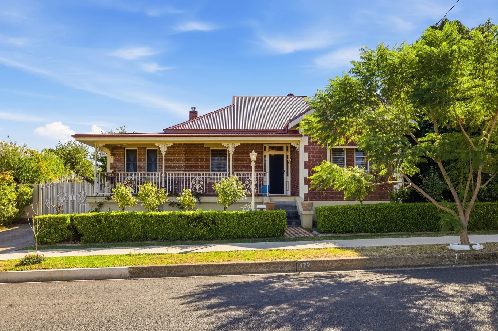122 North Street, North Tamworth NSW 2340