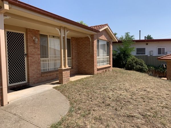 2/196 Browning Street, Mitchell NSW 2795