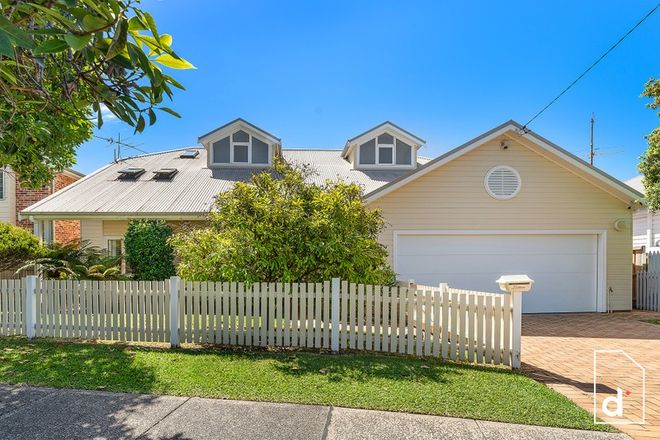 Picture of 33 Station Street, THIRROUL NSW 2515
