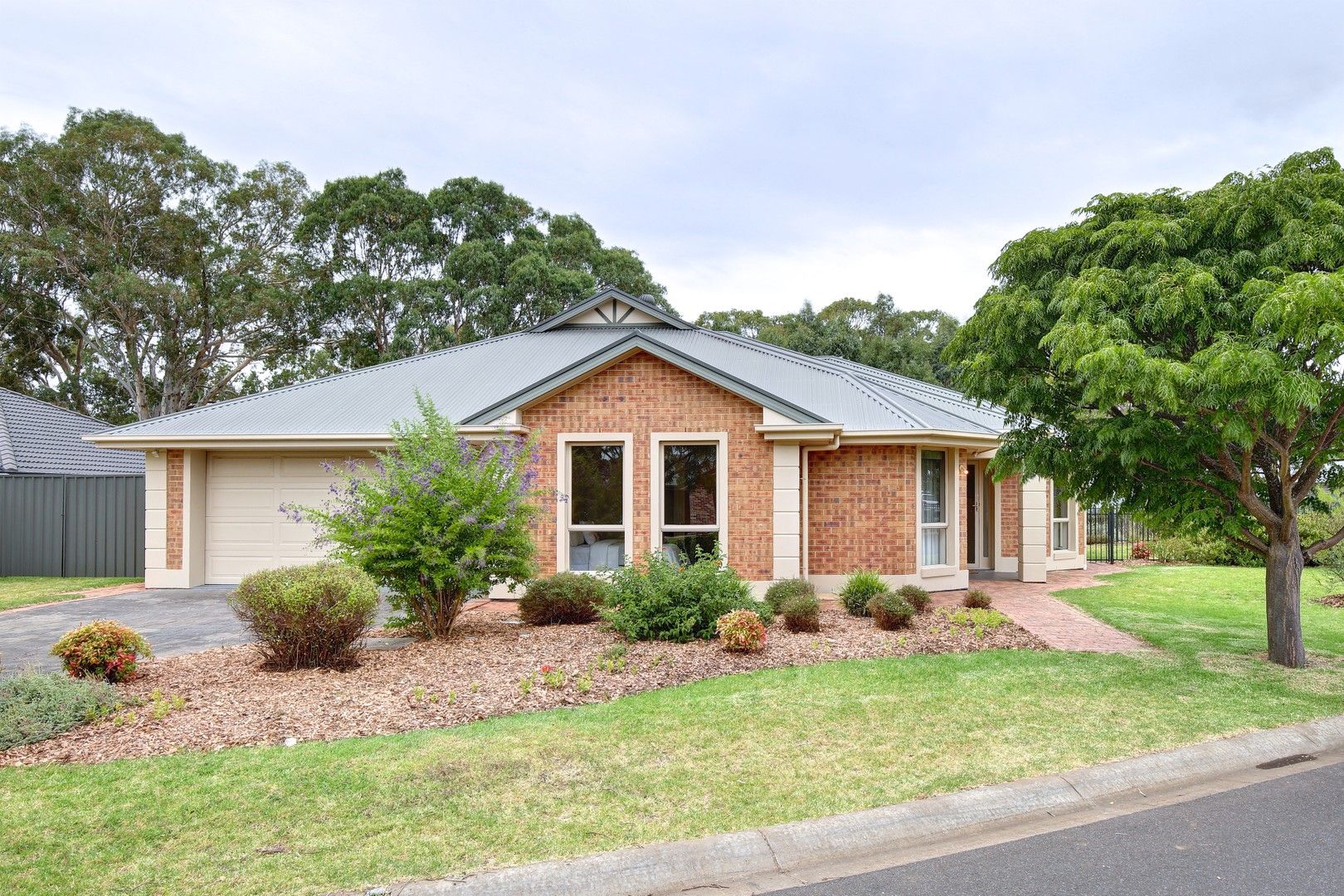 4 bedrooms House in 5 Trapper Court MOUNT BARKER SA, 5251