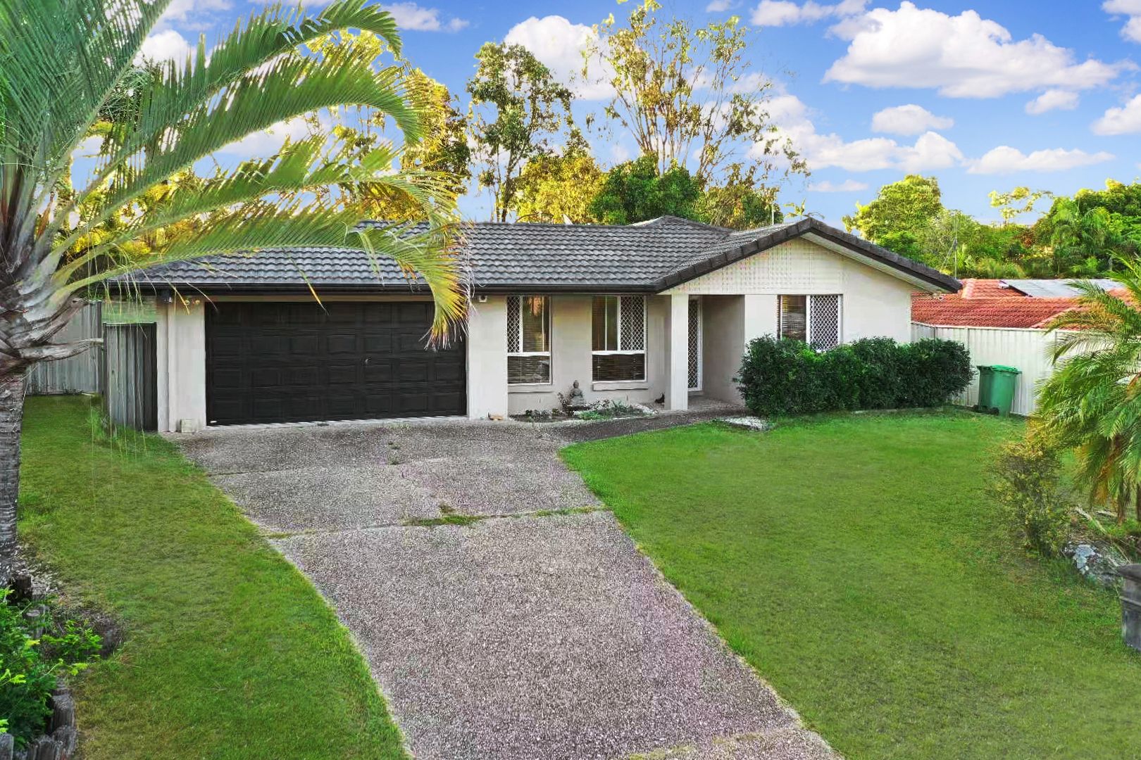 4 bedrooms House in 20 Glen Iris Place ROBINA QLD, 4226