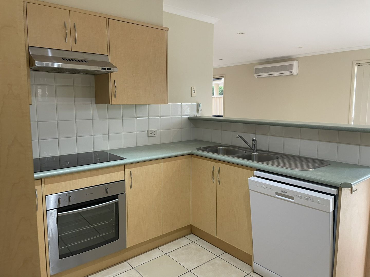 13/262 Sandy Point Road, Salamander Bay NSW 2317 Townhouse For Rent