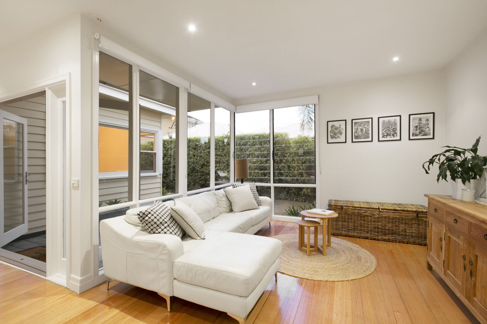 3 King Street, Hampton East VIC 3188 House For Rent 820 Domain