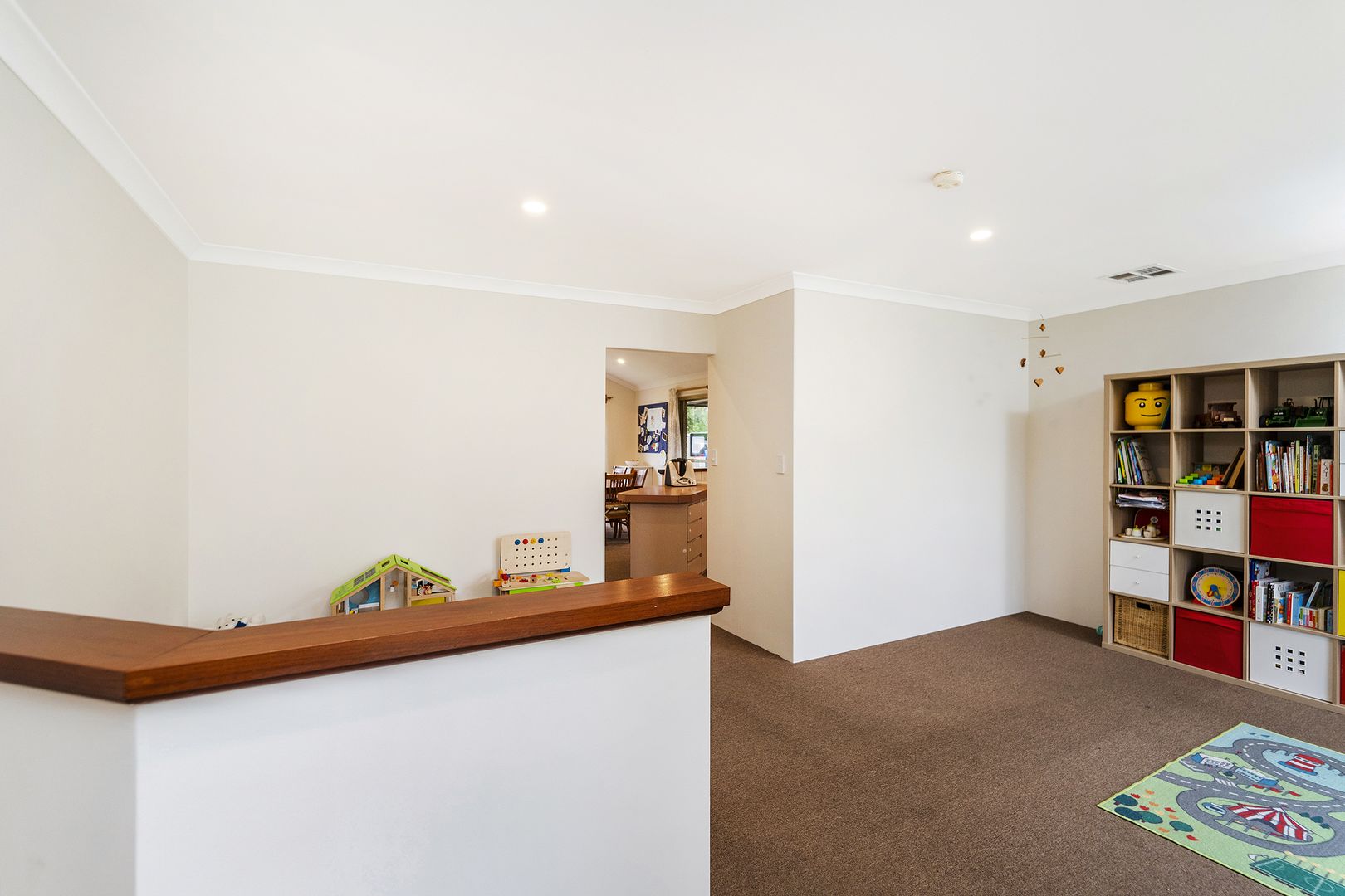 10 Solar Way, Carlisle WA 6101, Image 2