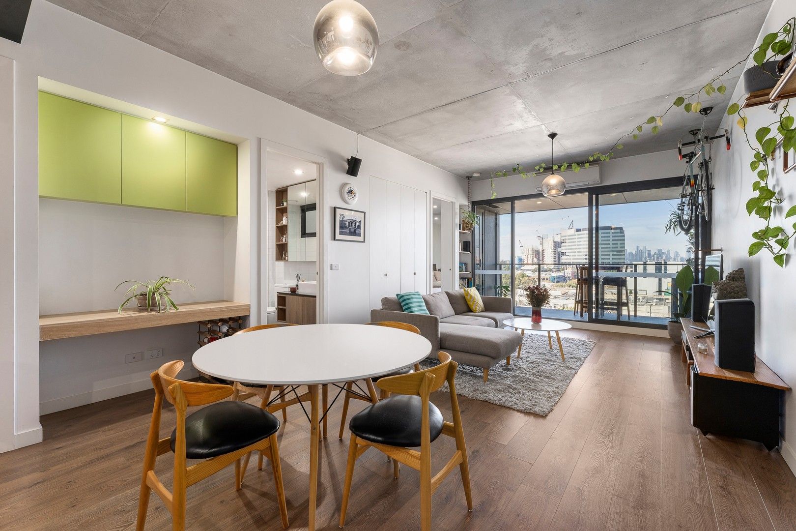 2 bedrooms Apartment / Unit / Flat in 515/90 Buckley Street FOOTSCRAY VIC, 3011