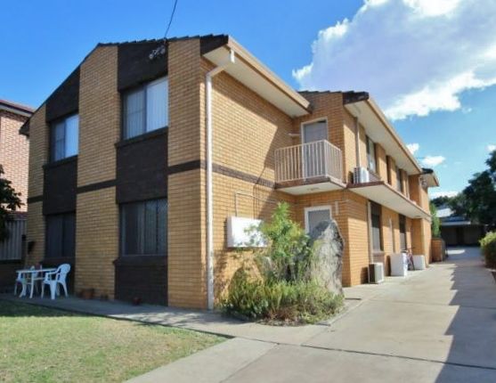 2 bedrooms Apartment / Unit / Flat in 4/7 Church Street TAMWORTH NSW, 2340