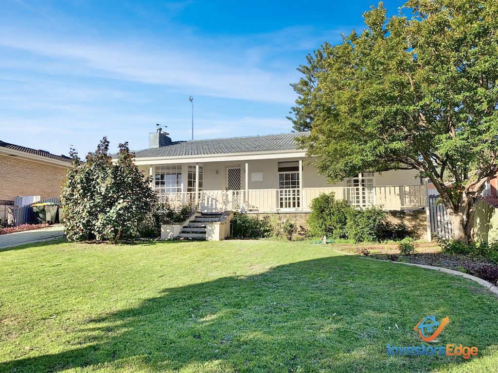 3 bedrooms House in 8 Cooba Place DUNCRAIG WA, 6023