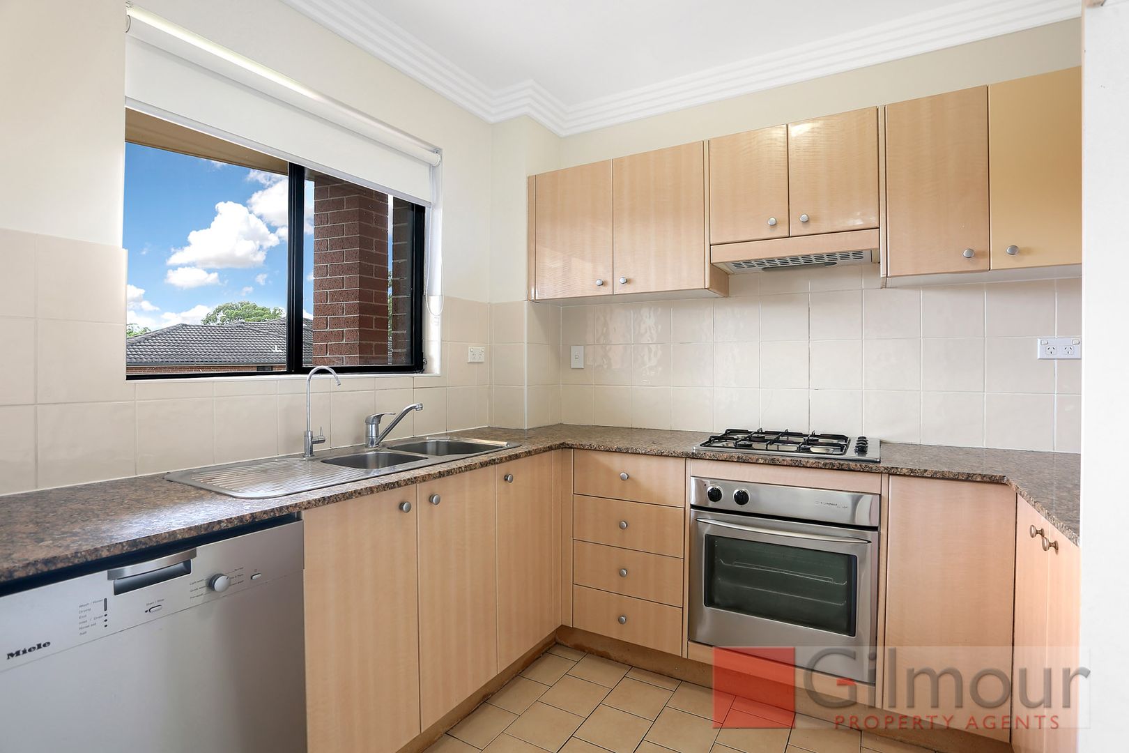 17/49 Dobson Crescent, Baulkham Hills NSW 2153 Apartment For Rent