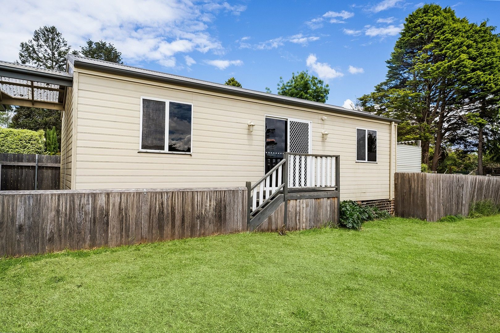 2 bedrooms House in 1b Lovelle St MOSS VALE NSW, 2577