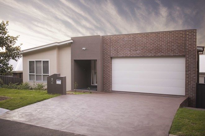 Picture of 2 Hook Close, SHELL COVE NSW 2529