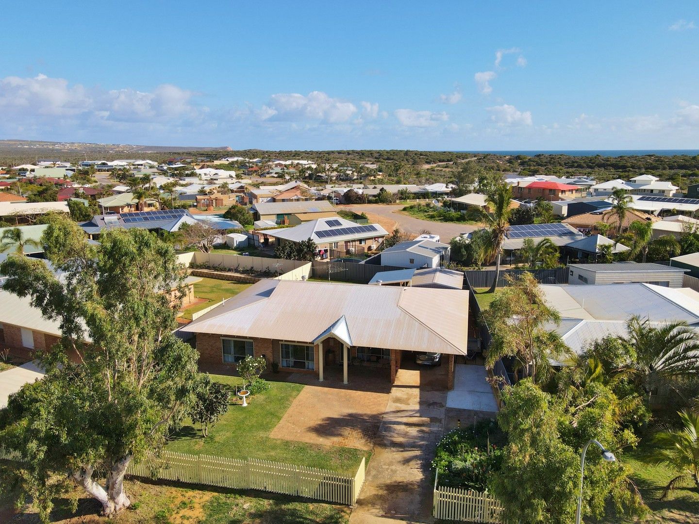 22 Gantheaume Crescent, Kalbarri WA 6536, Image 0