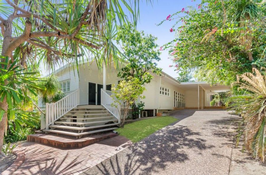 13 Stanton Terrace, North Ward QLD 4810 Domain