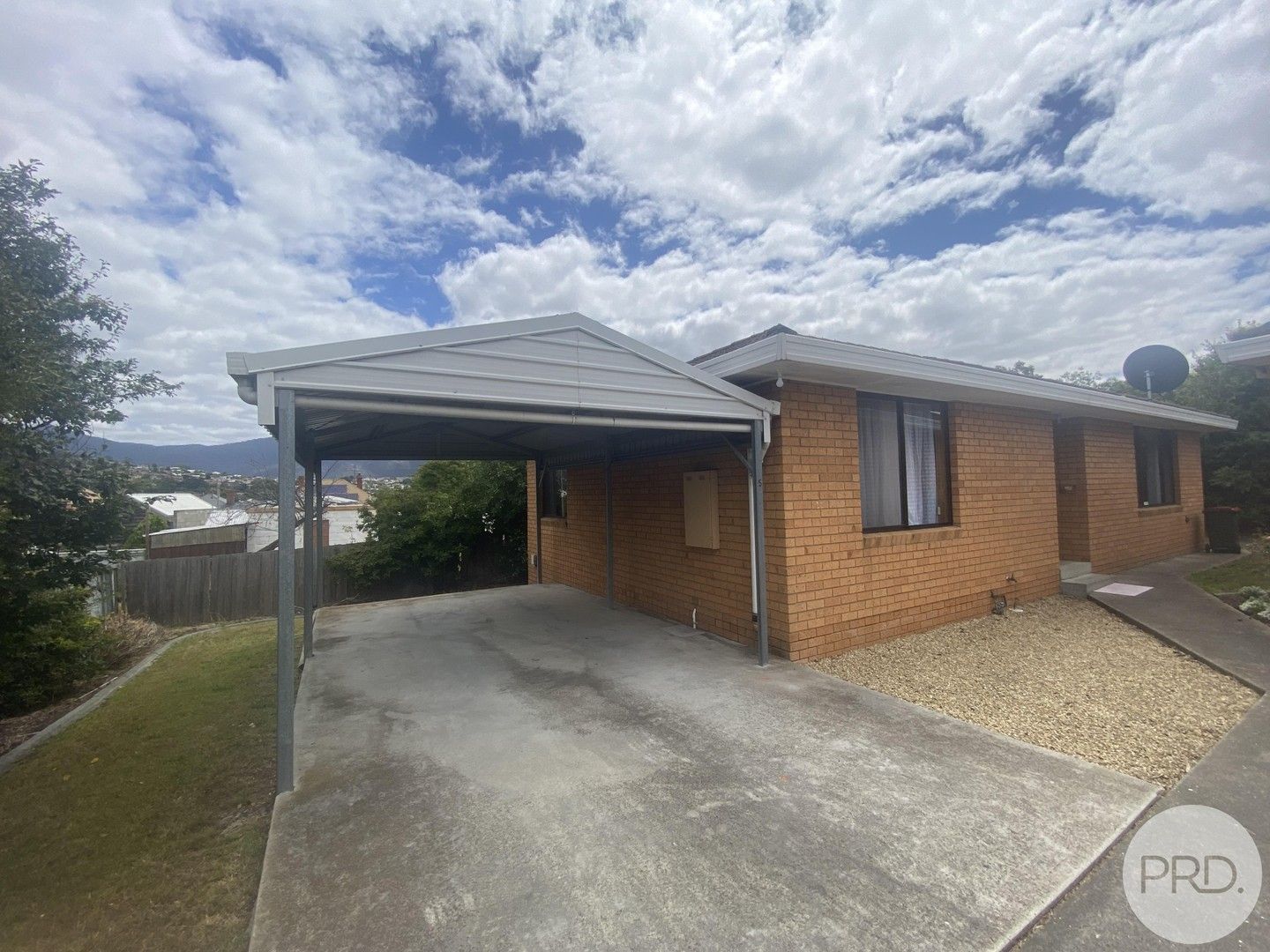 2 bedrooms House in 5/124 Hopkins Street MOONAH TAS, 7009