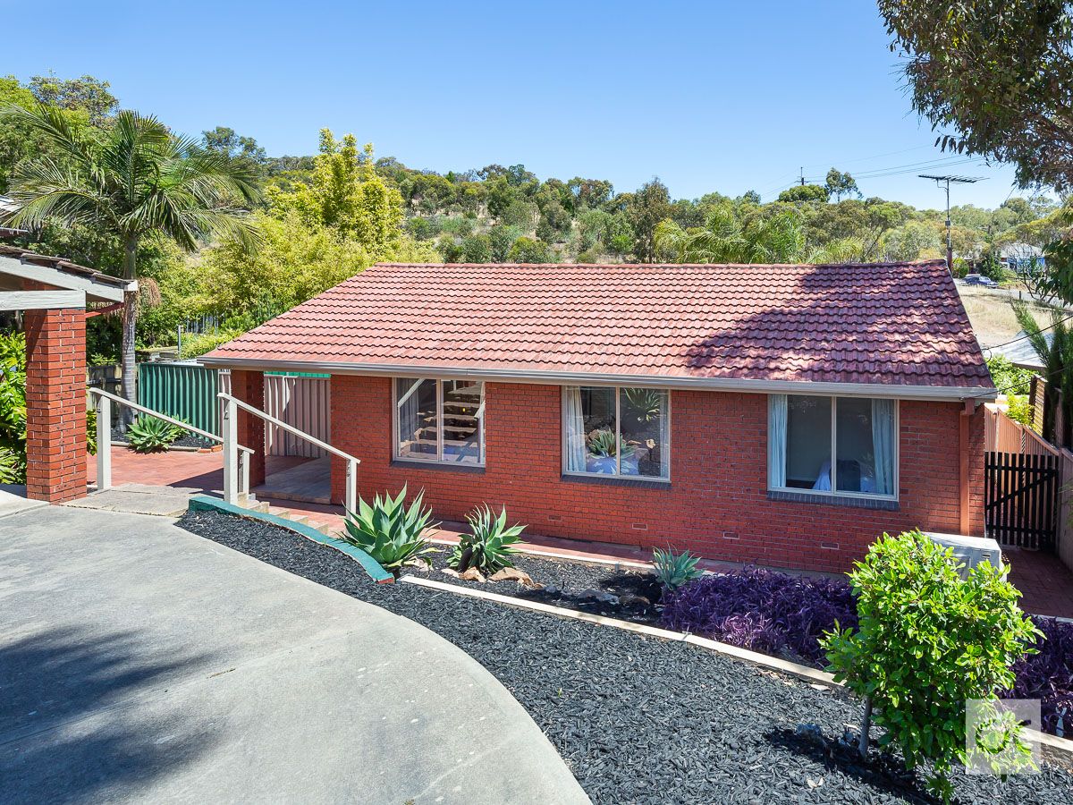 1 Ridgefield Avenue, Seaview Downs SA 5049, Image 1