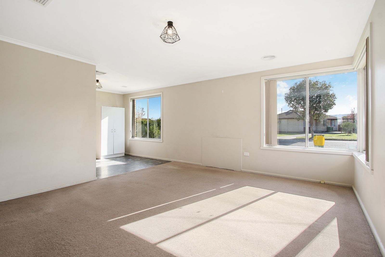 480 Griffith Road, Lavington NSW 2641, Image 1