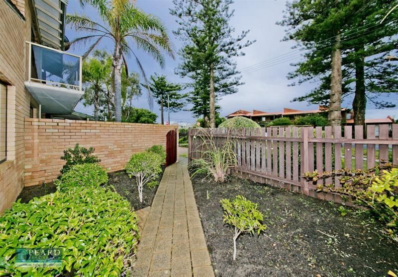 5/18 Flora Terrace, Watermans Bay WA 6020, Image 1